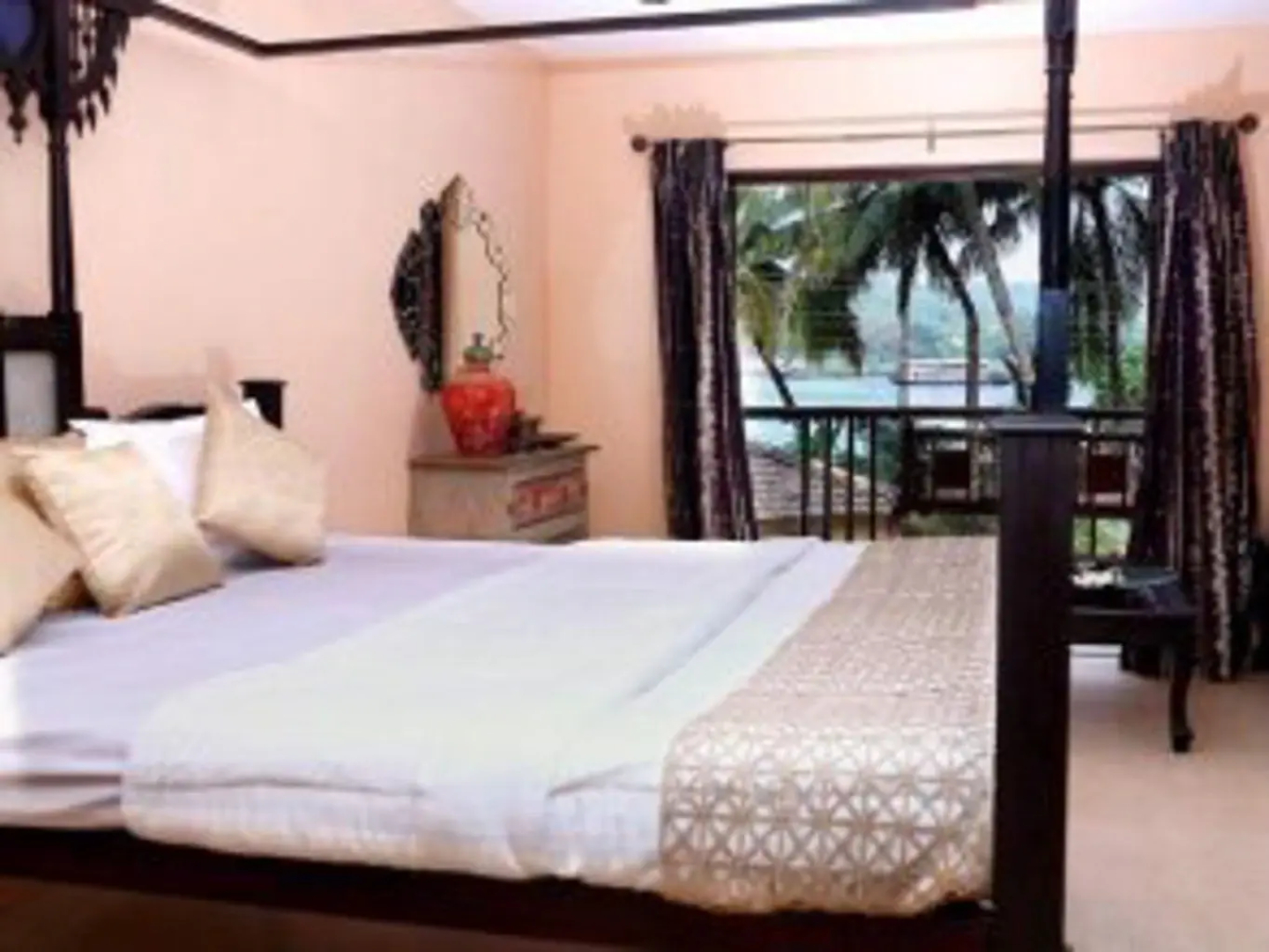 Nora Spiritual Villa Siolim