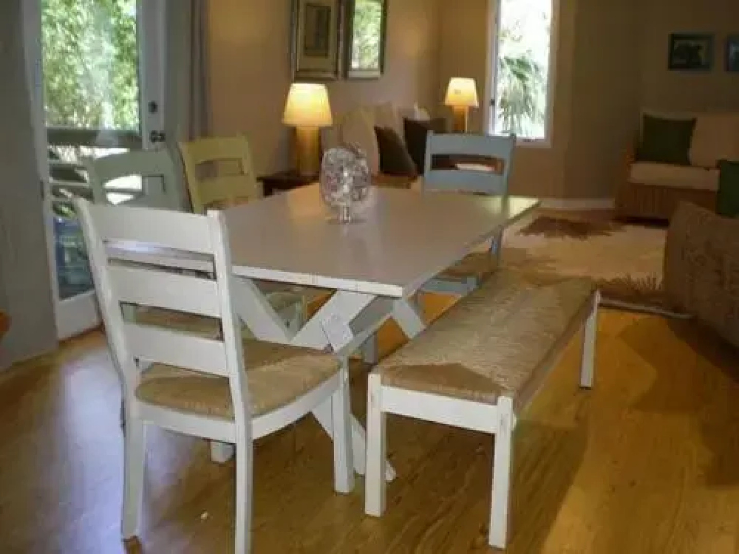 306 W Cooper-Cozy Cabana