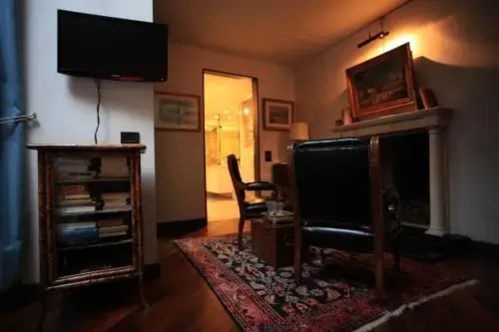 Apartment 23