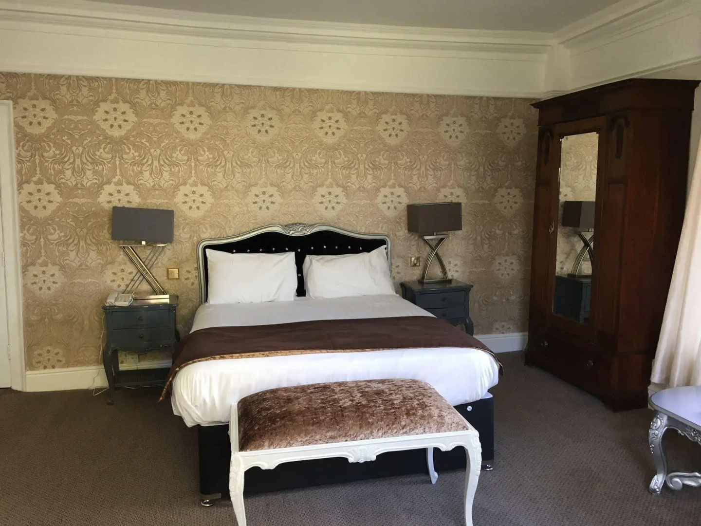 Risley Guest House