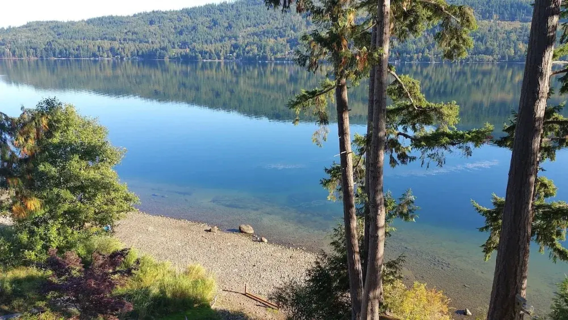 Far Summit Lake House - Three Bedroom Home