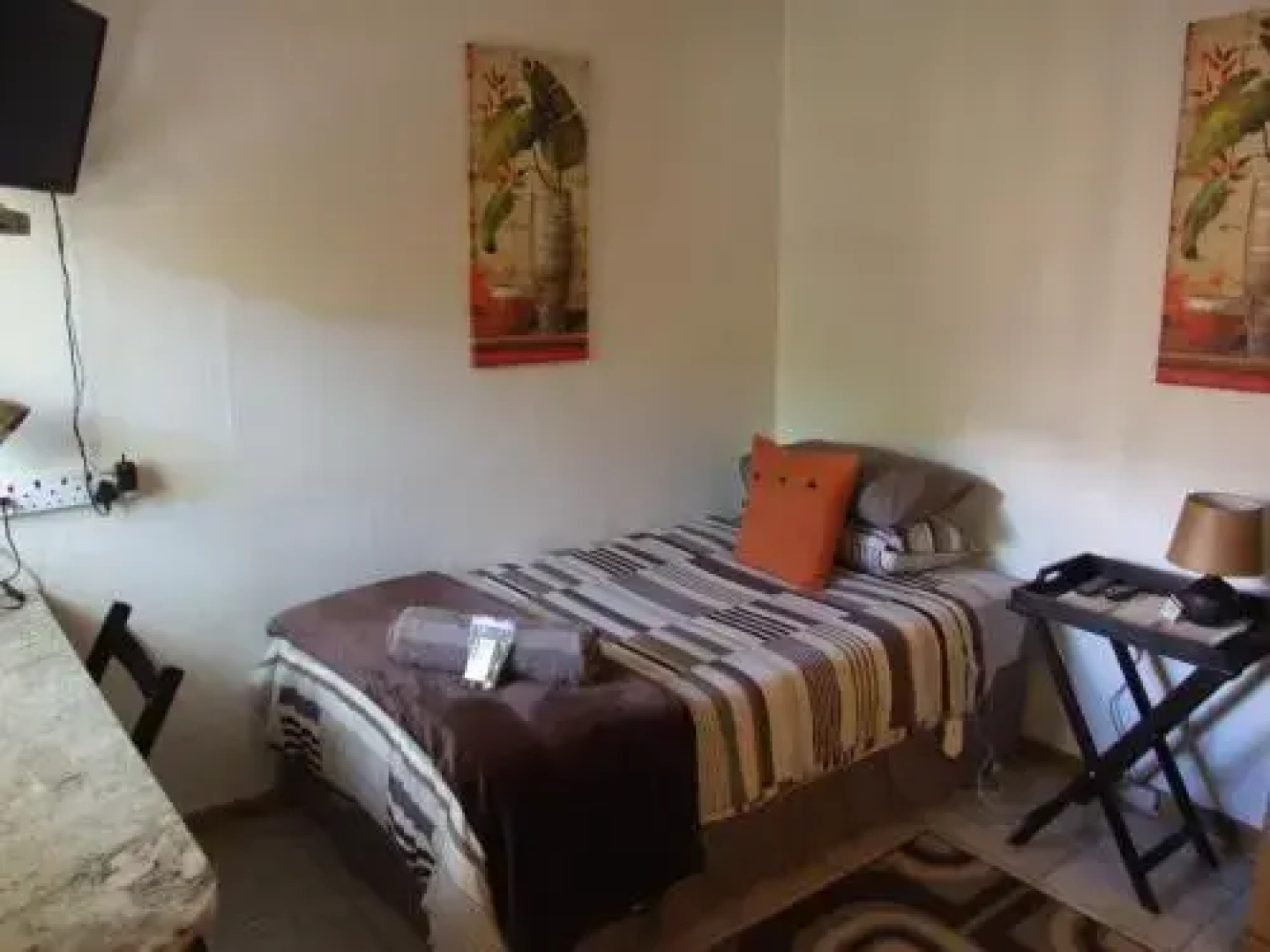 Mechell's Accomodation