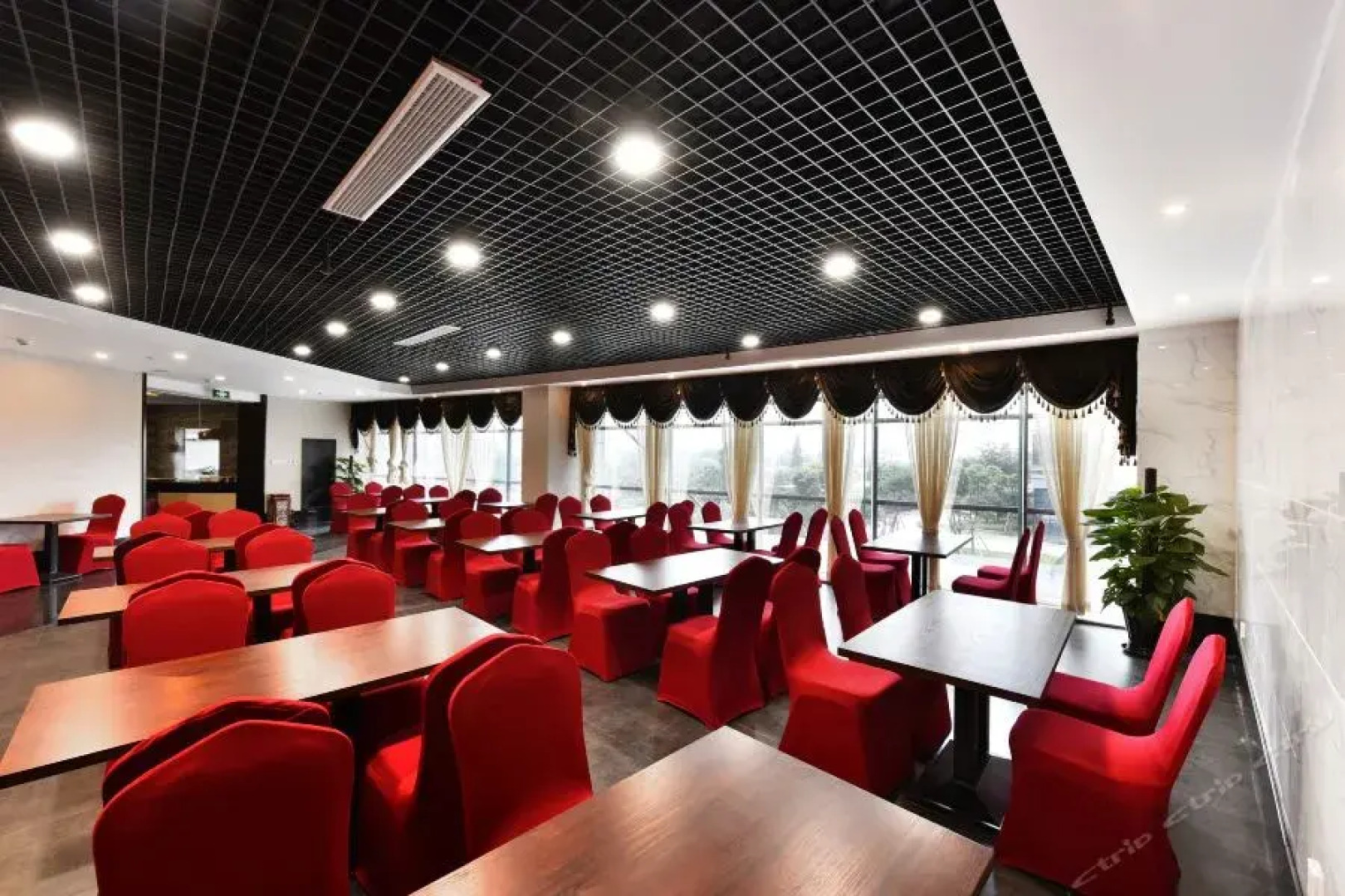 Wenling Leidasen Hotel