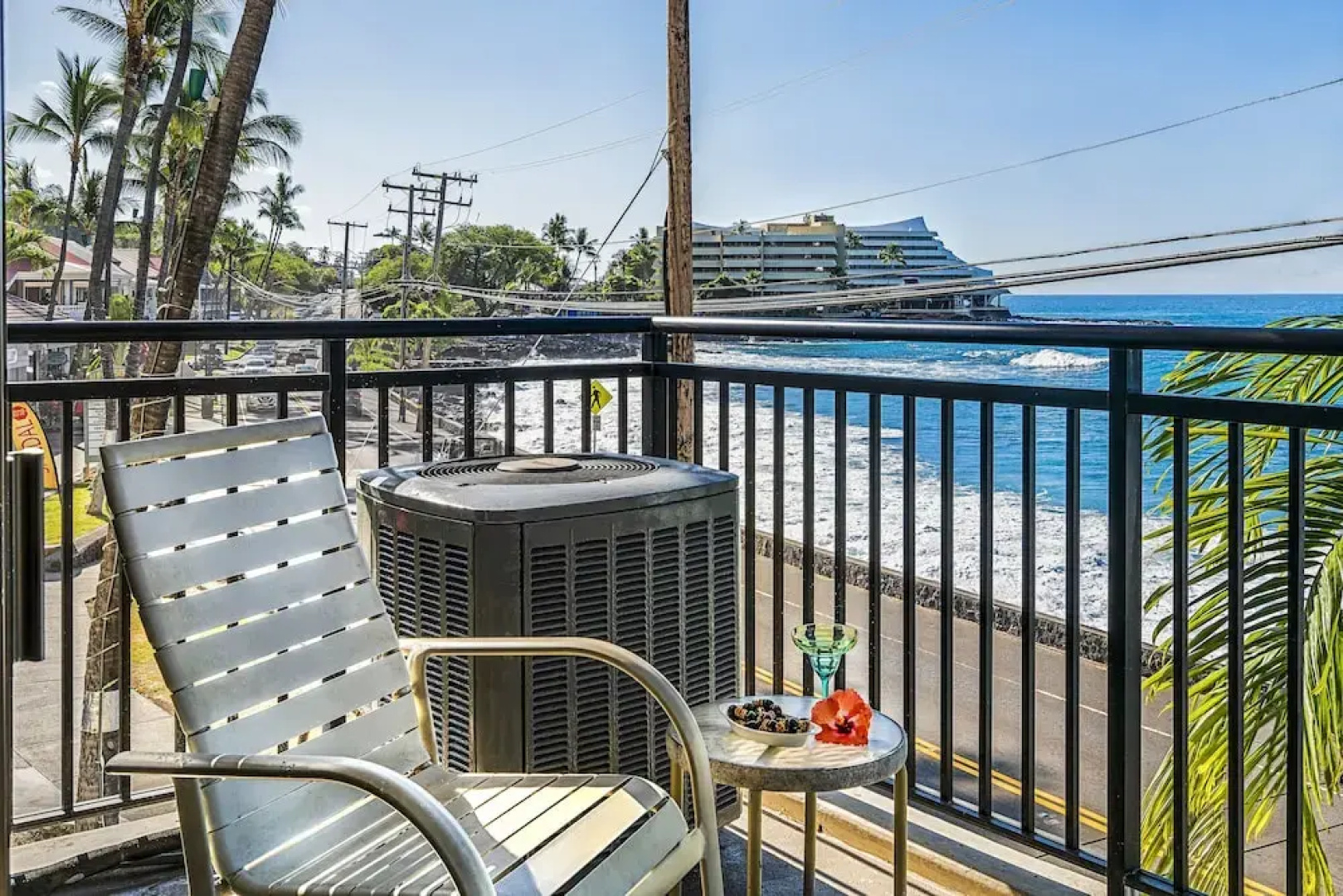 Kona Alii 201 by RedAwning