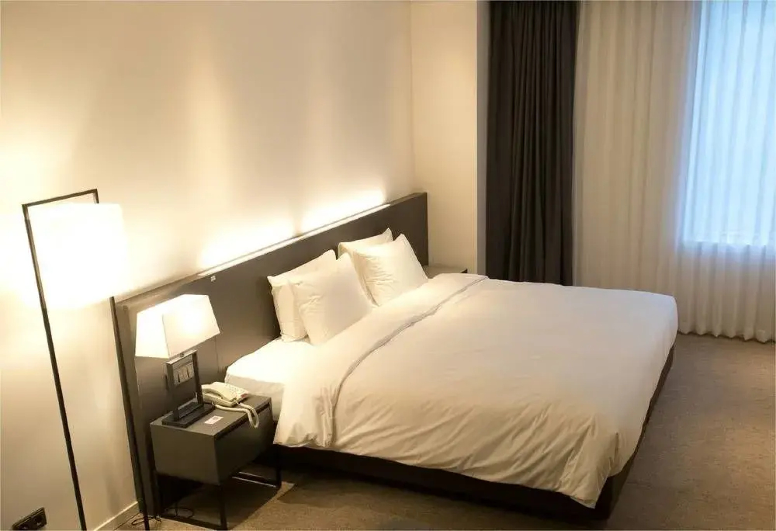 Masan Riviera Tourist Hotel
