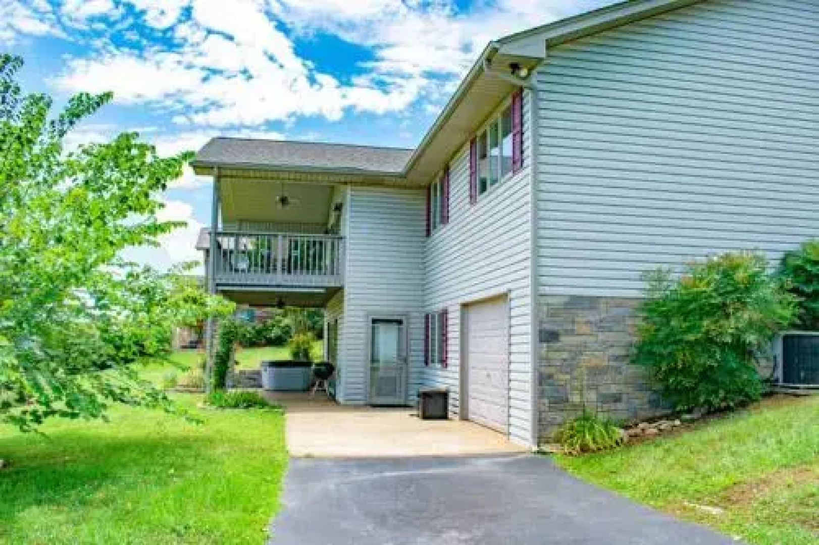 The Lake House Dandridge - 3 Br Cabin