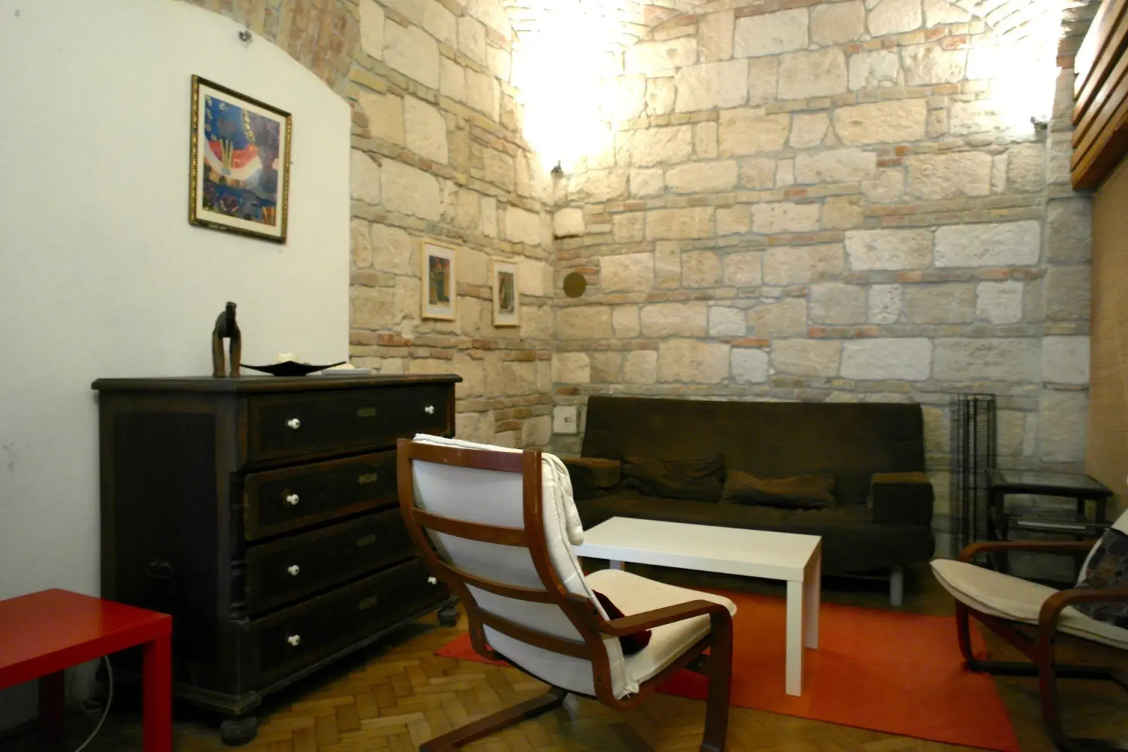 Hi5 Apartments - Central