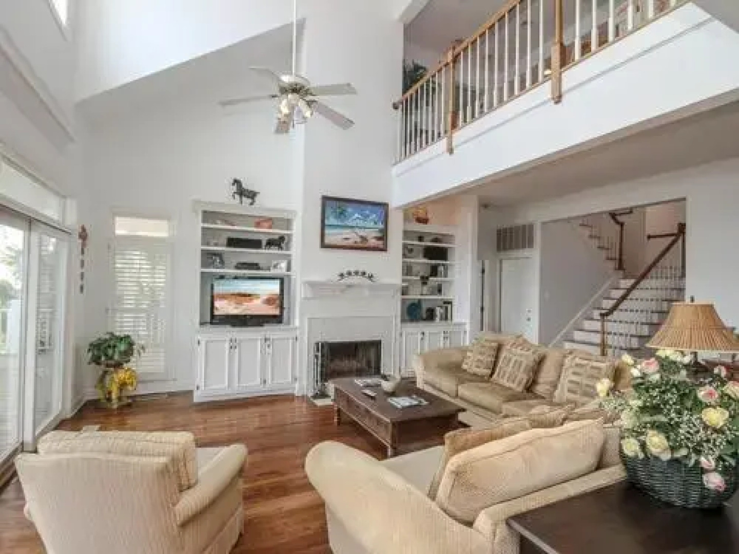 Ocean Boulevard 802 by RedAwning