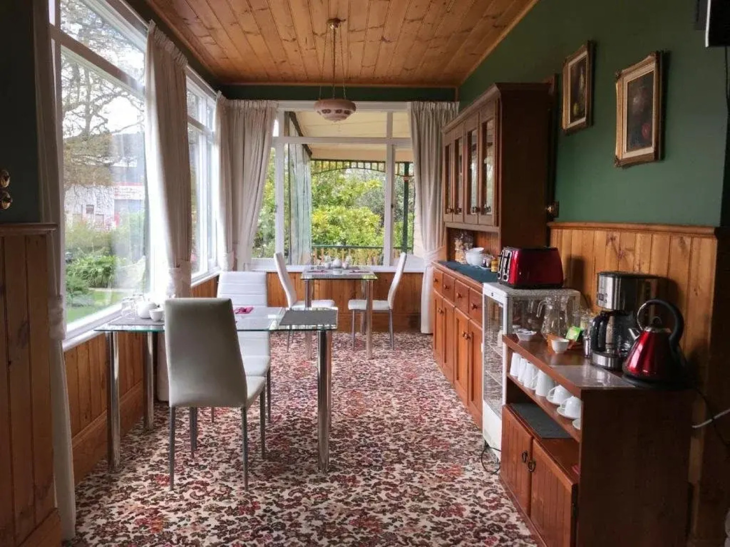 Cygnets Secret Garden