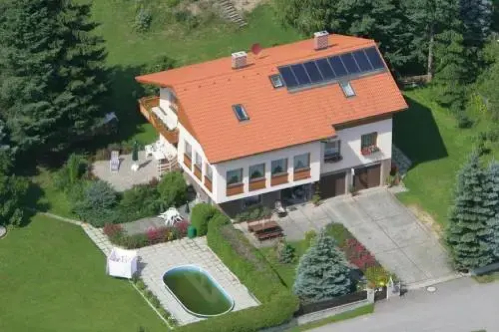 Gï¿½stehaus Tropf