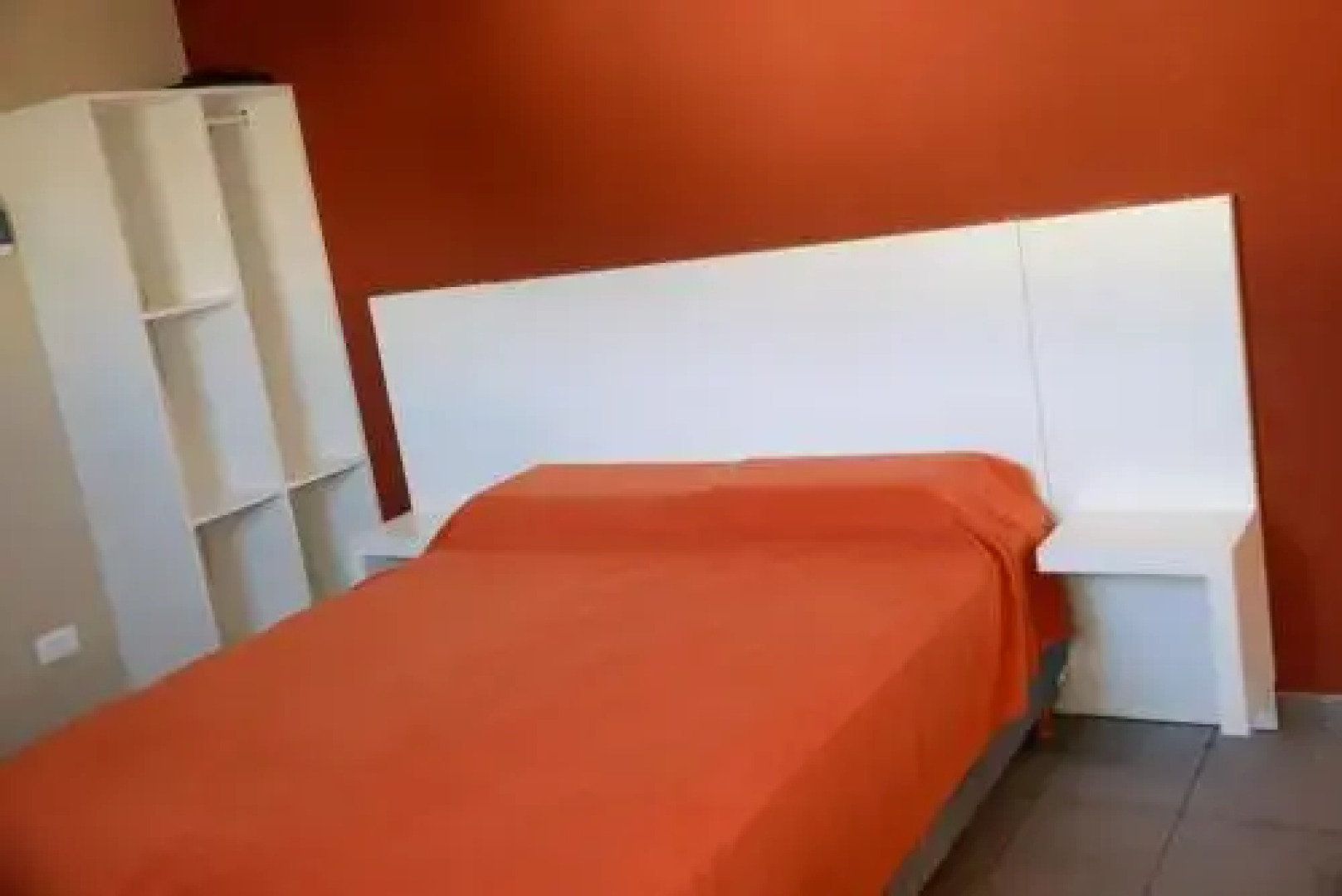 Laguna Park Duplex & Suites