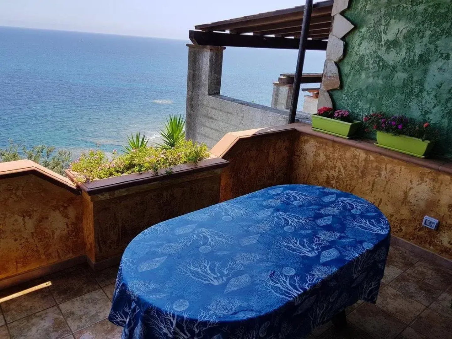 Porto Corallo Frontemare - iun.gov.it/P5812