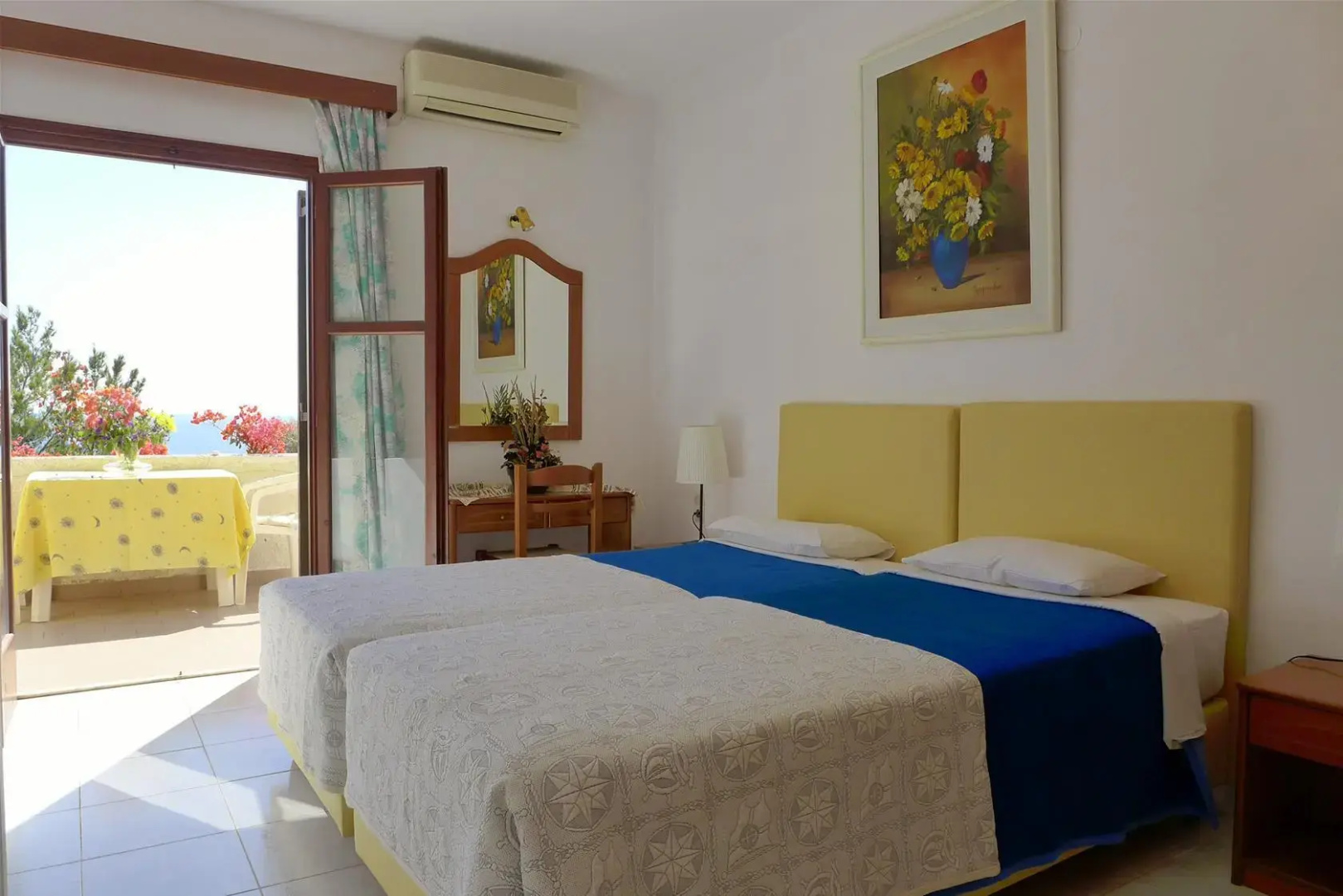 Panmar Apartments