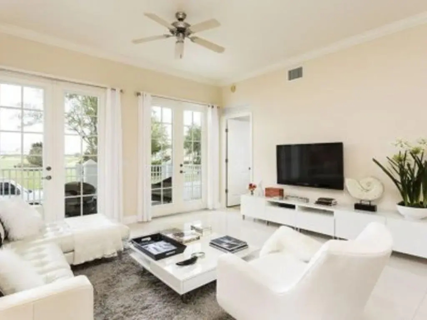 Contemporary Condo