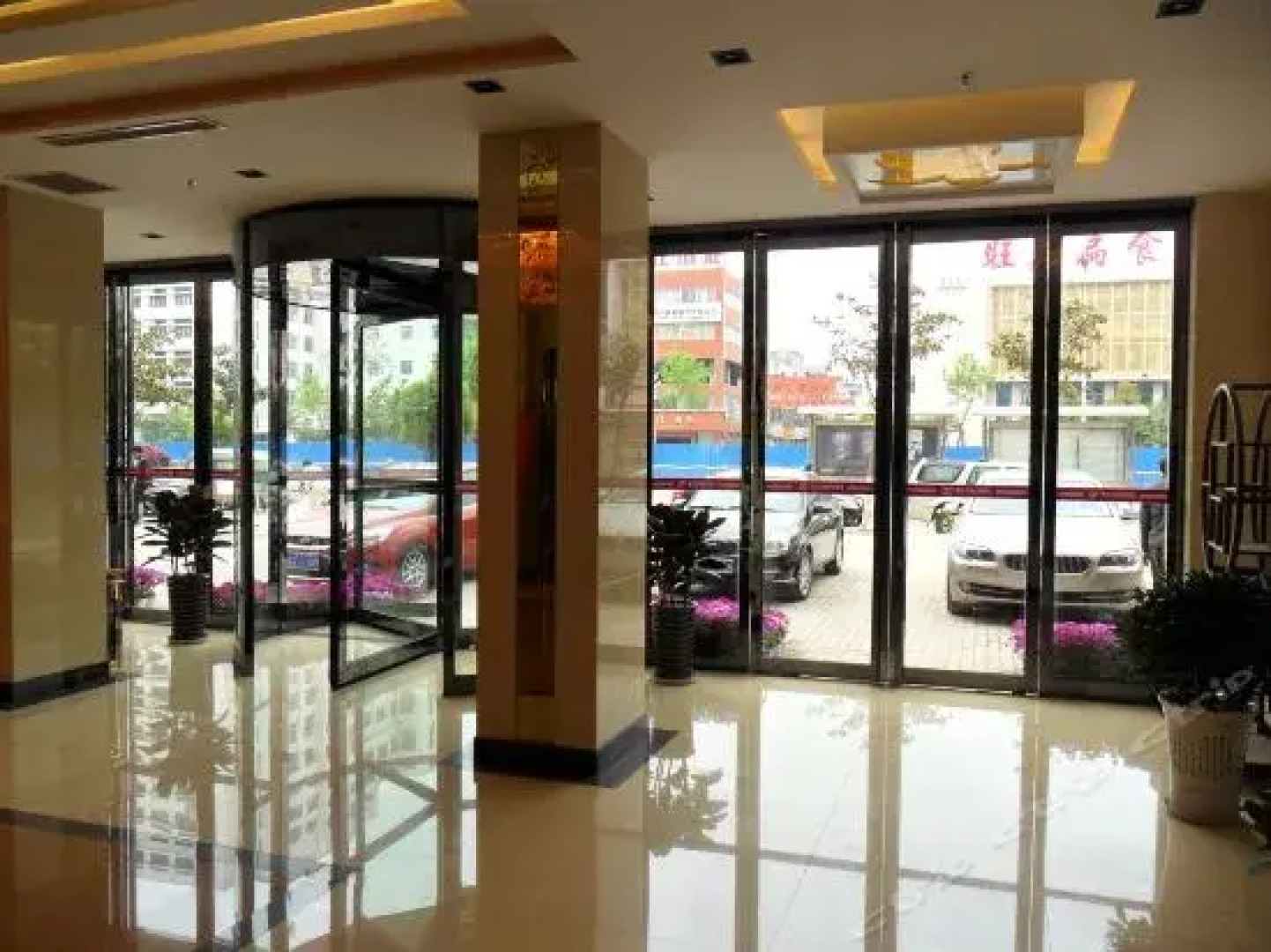 Kunlunleju Inn Nanyang Dushan Avenue