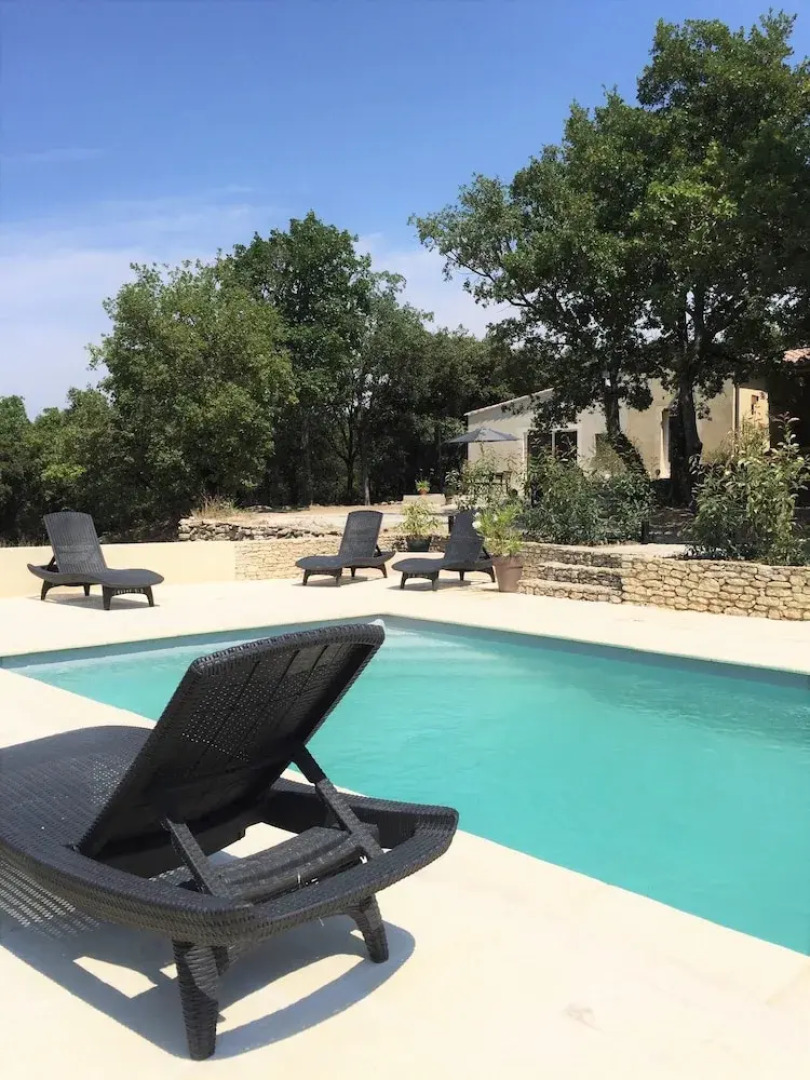 House With 2 Bedrooms in Venasque, With Wonderful Mountain View, Pool