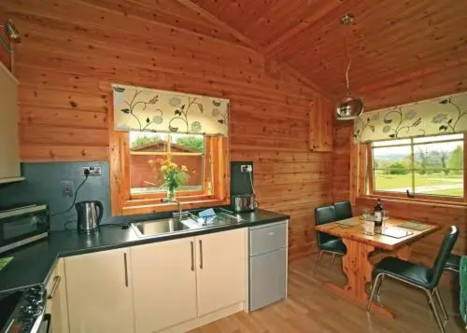 Spindlewood Lodges