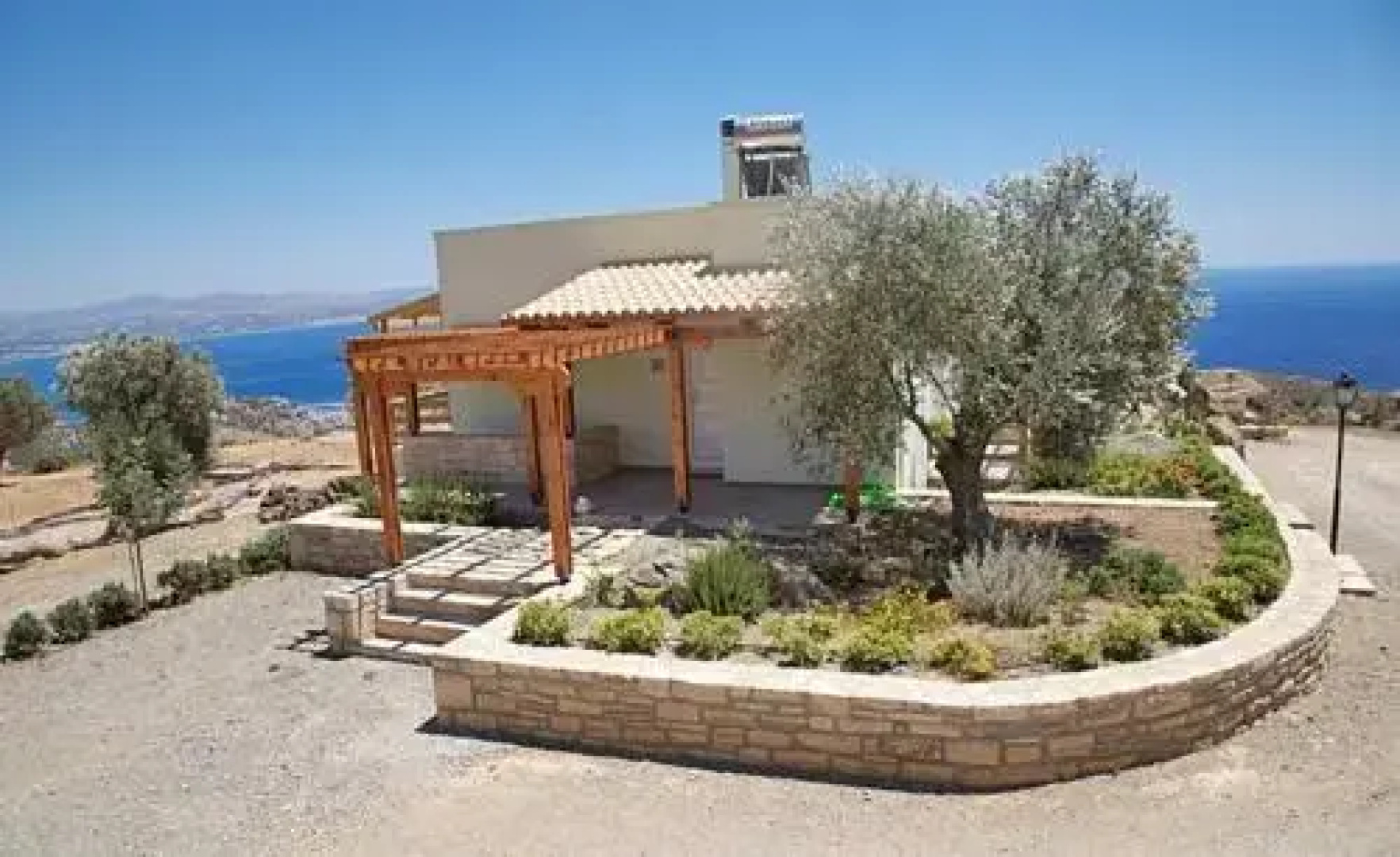 Alexena Apartments