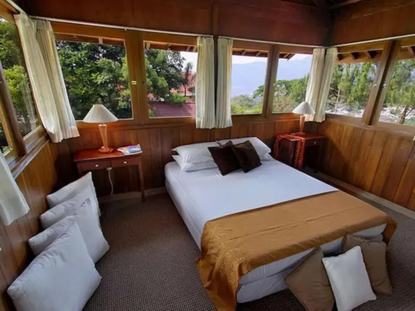 Villa Aman Adem