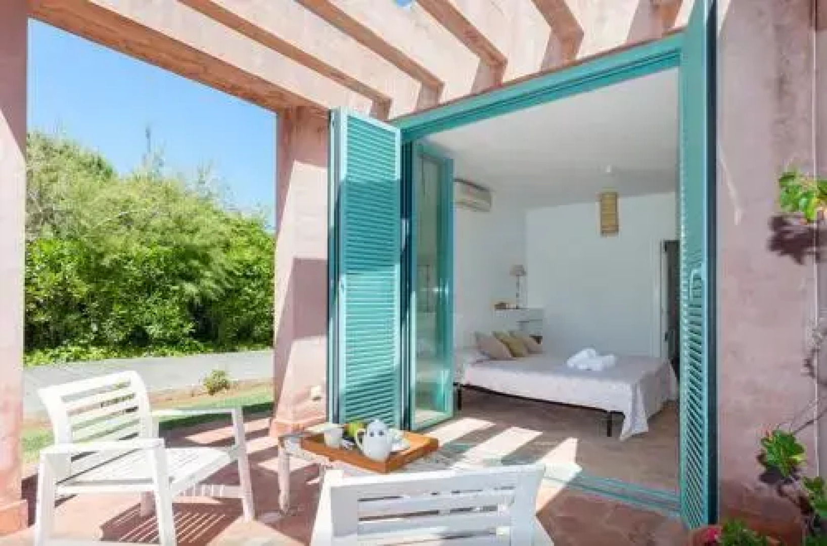 Casas Bohemian Villa Roche