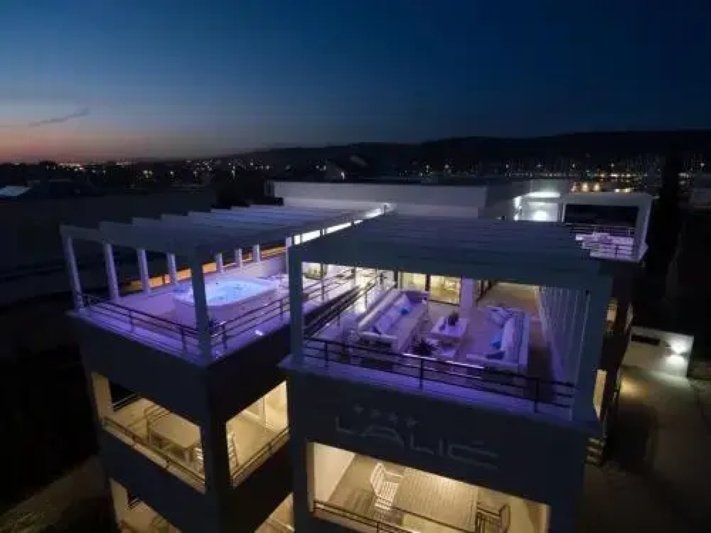 Lalic Gallery Apartments