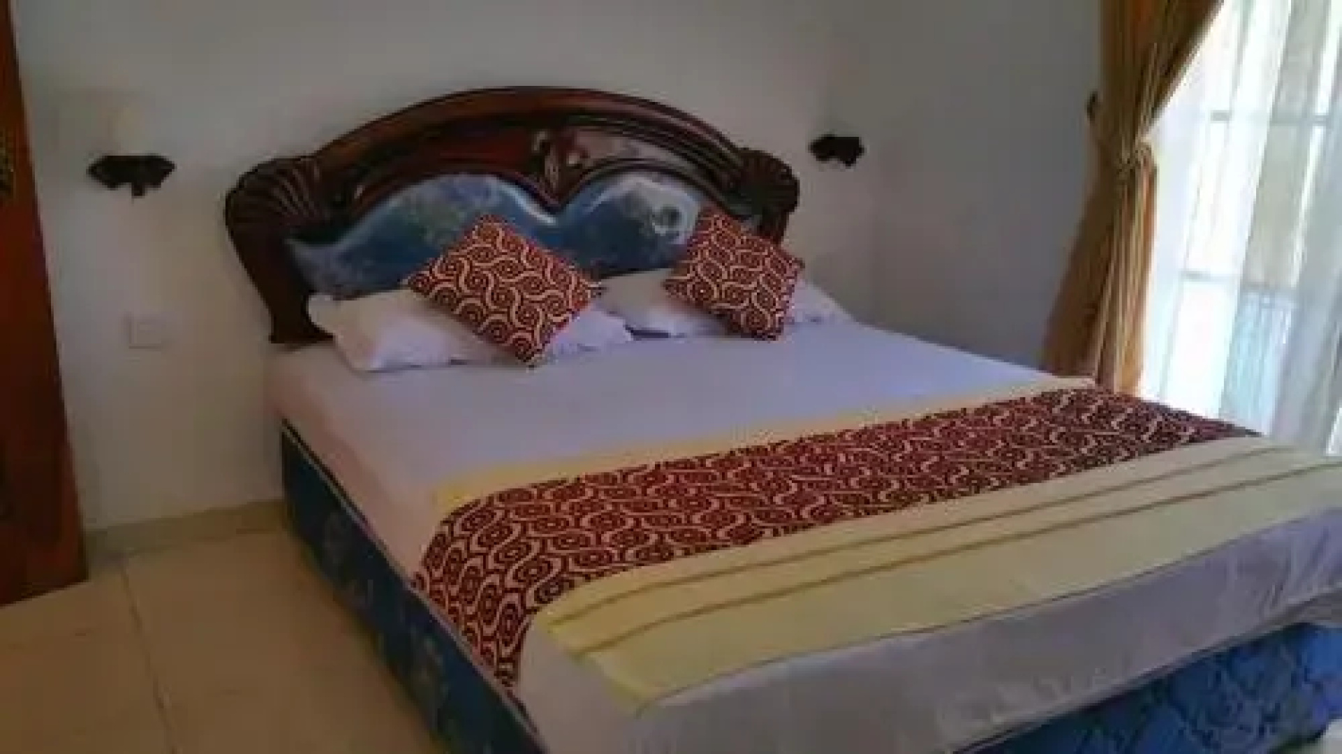 Villa Sunshine Hotel