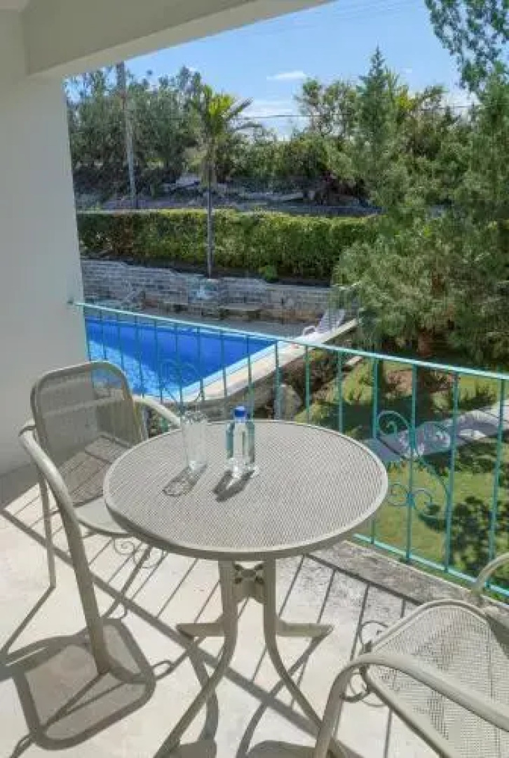 Sandpiper Apartments