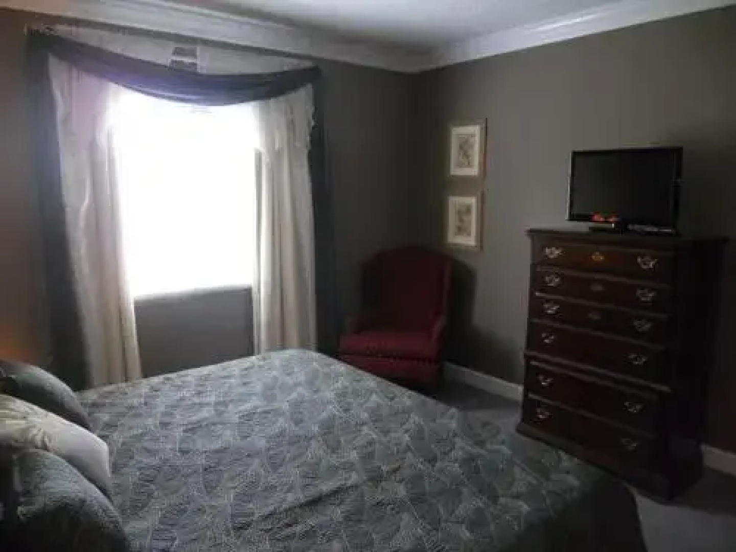 Gatlinburg Chateau Condo #304 by RedAwning