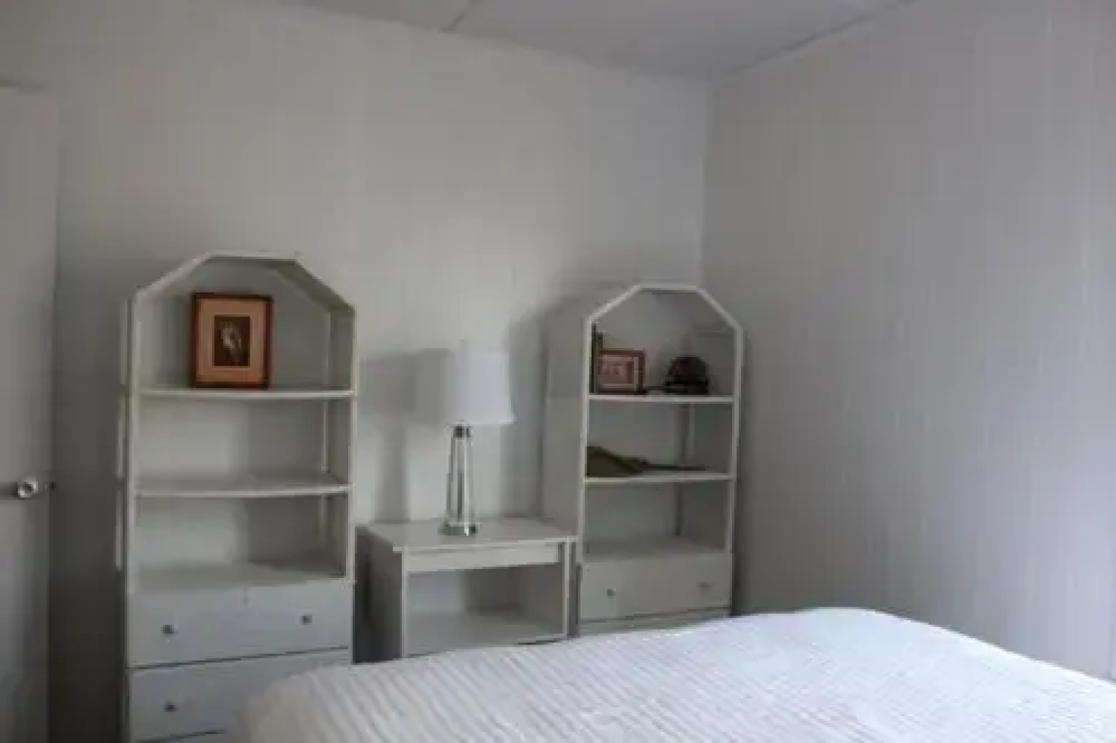 Holler Channel Blvd 1101 B 2 Br home by RedAwning