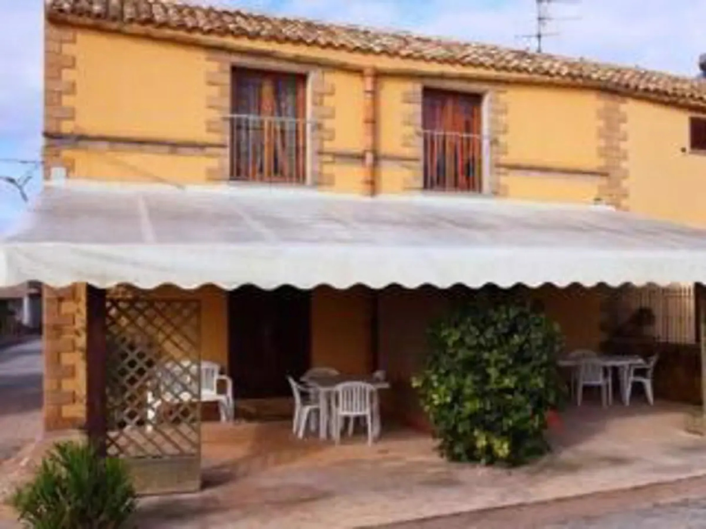 Ostello Hibiscus - Appartamenti e Case Vacanza