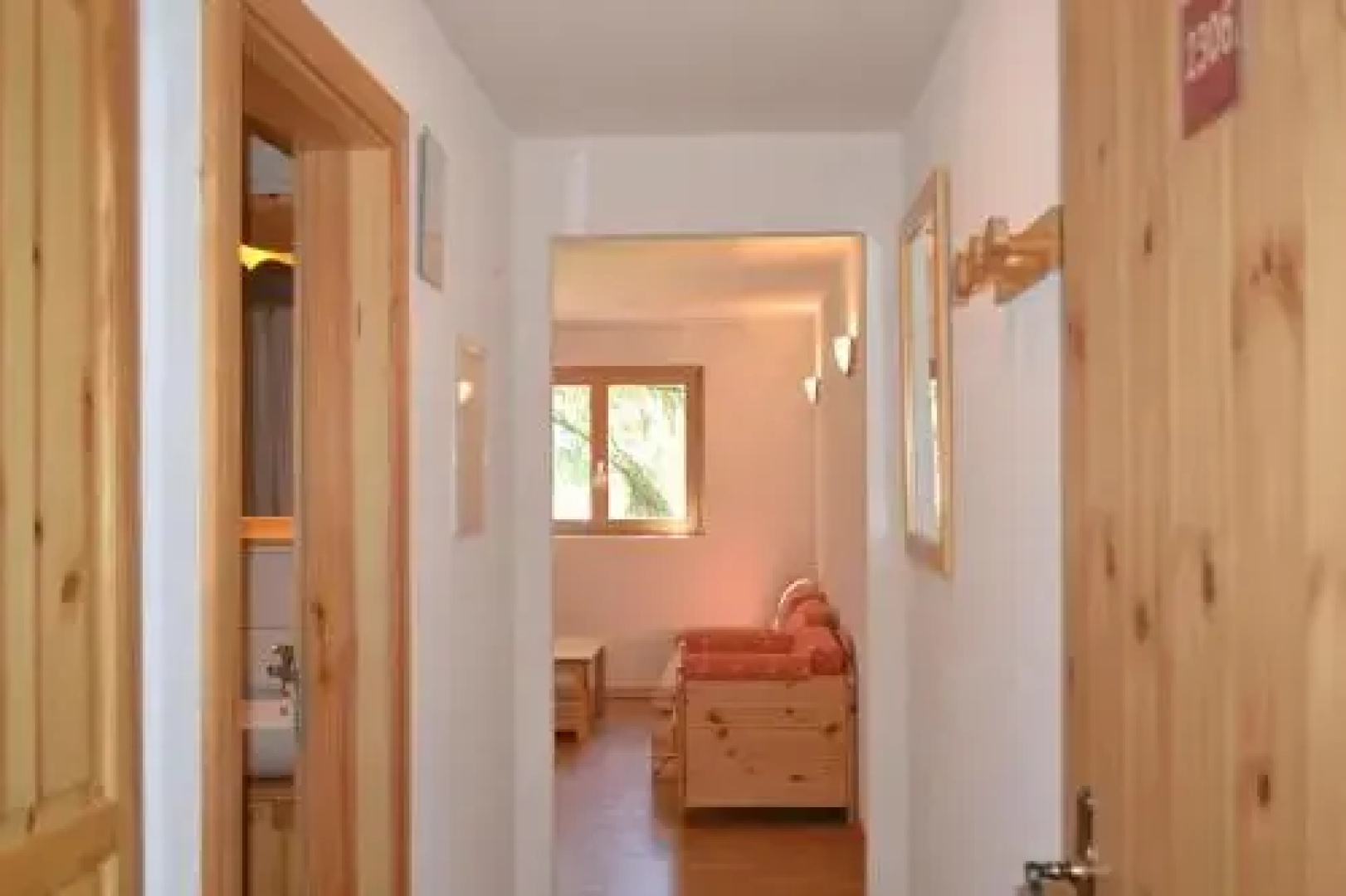 Pracondu SKI OUT & SUNNY apartments 2