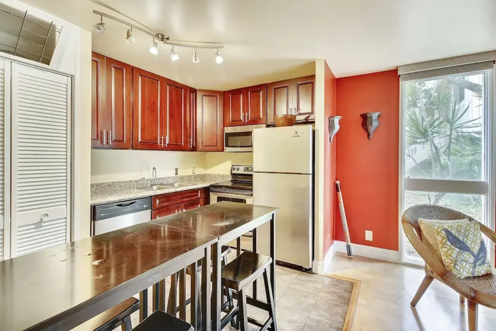 Turtle Bay Garden Hale**ta-080446464001 1 Bedroom Condo by RedAwning