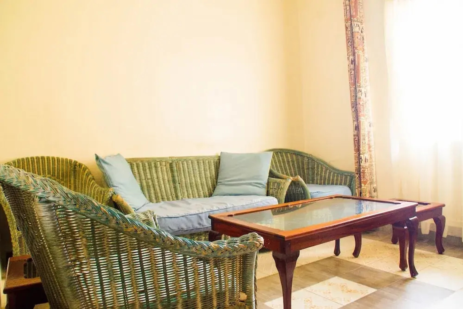 Rukungiri Inn