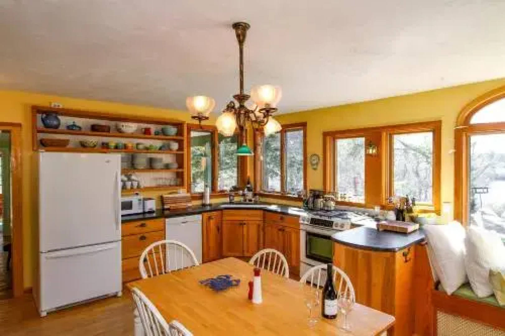 16 East Falmouth Home