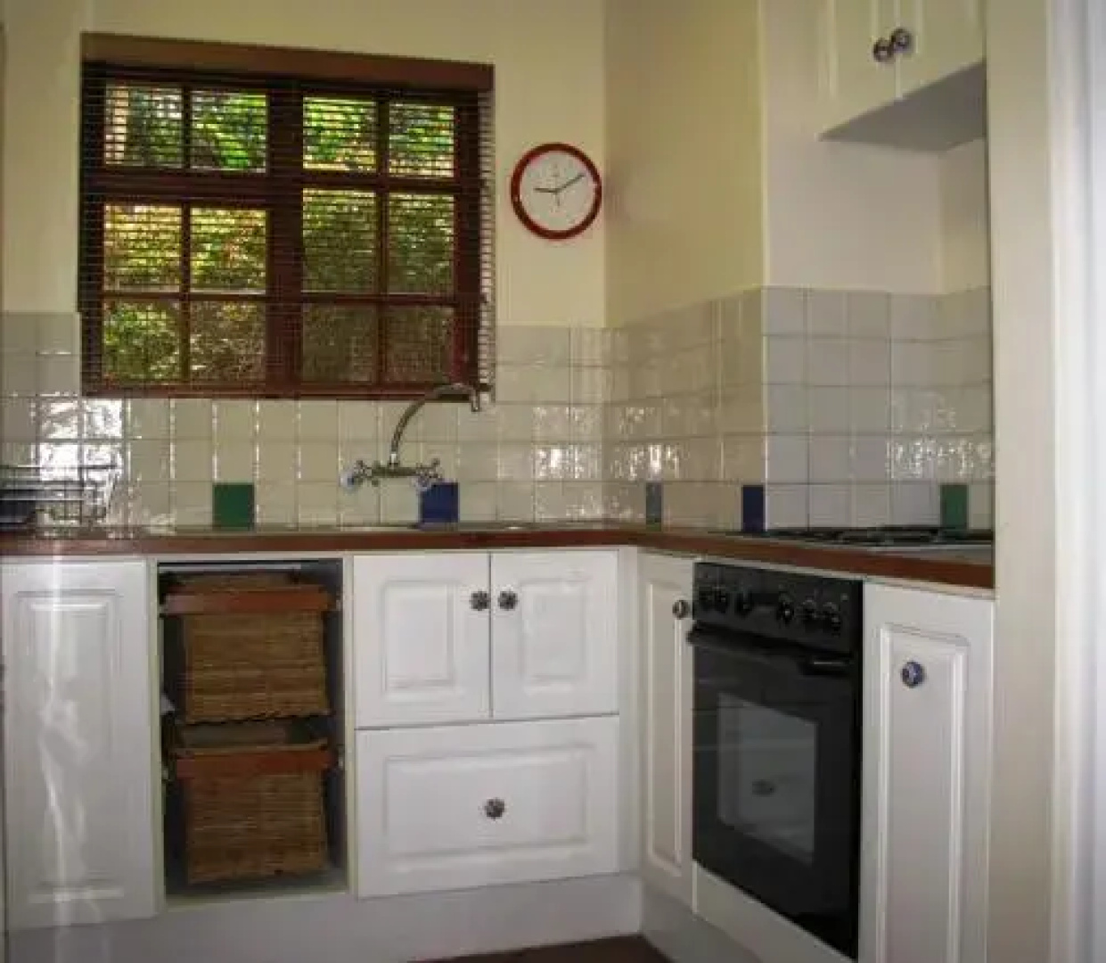 Bakoven Cottage