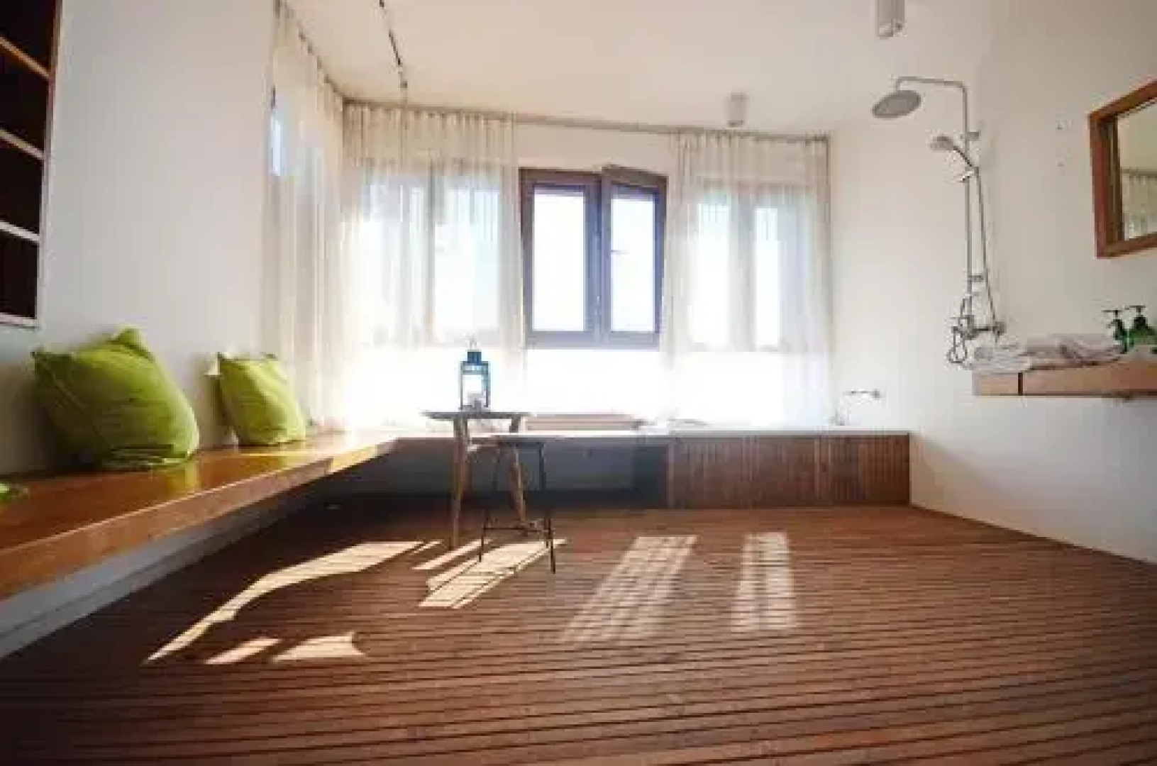 Pure Tea And China BB