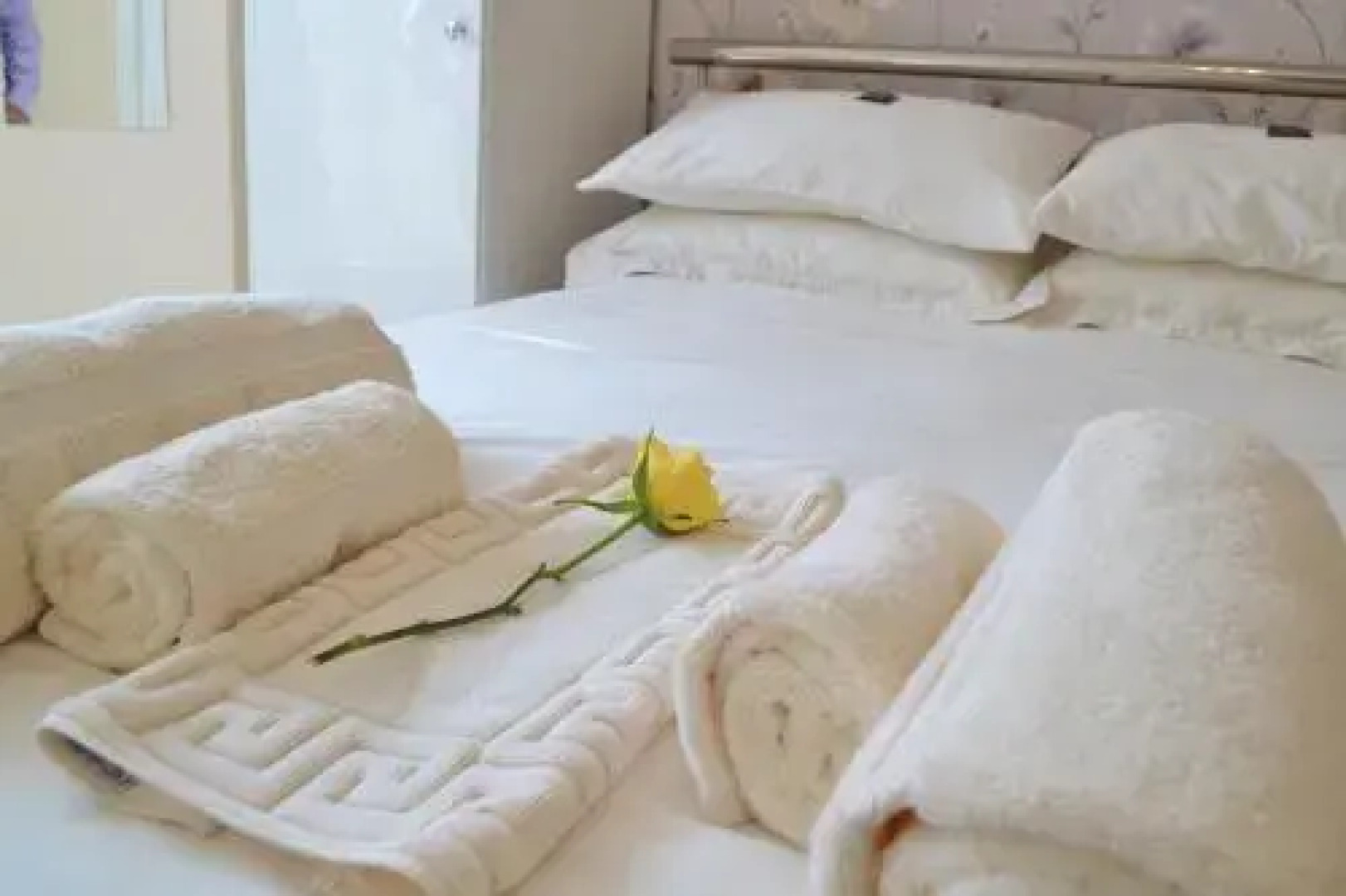 White Rose Guest House