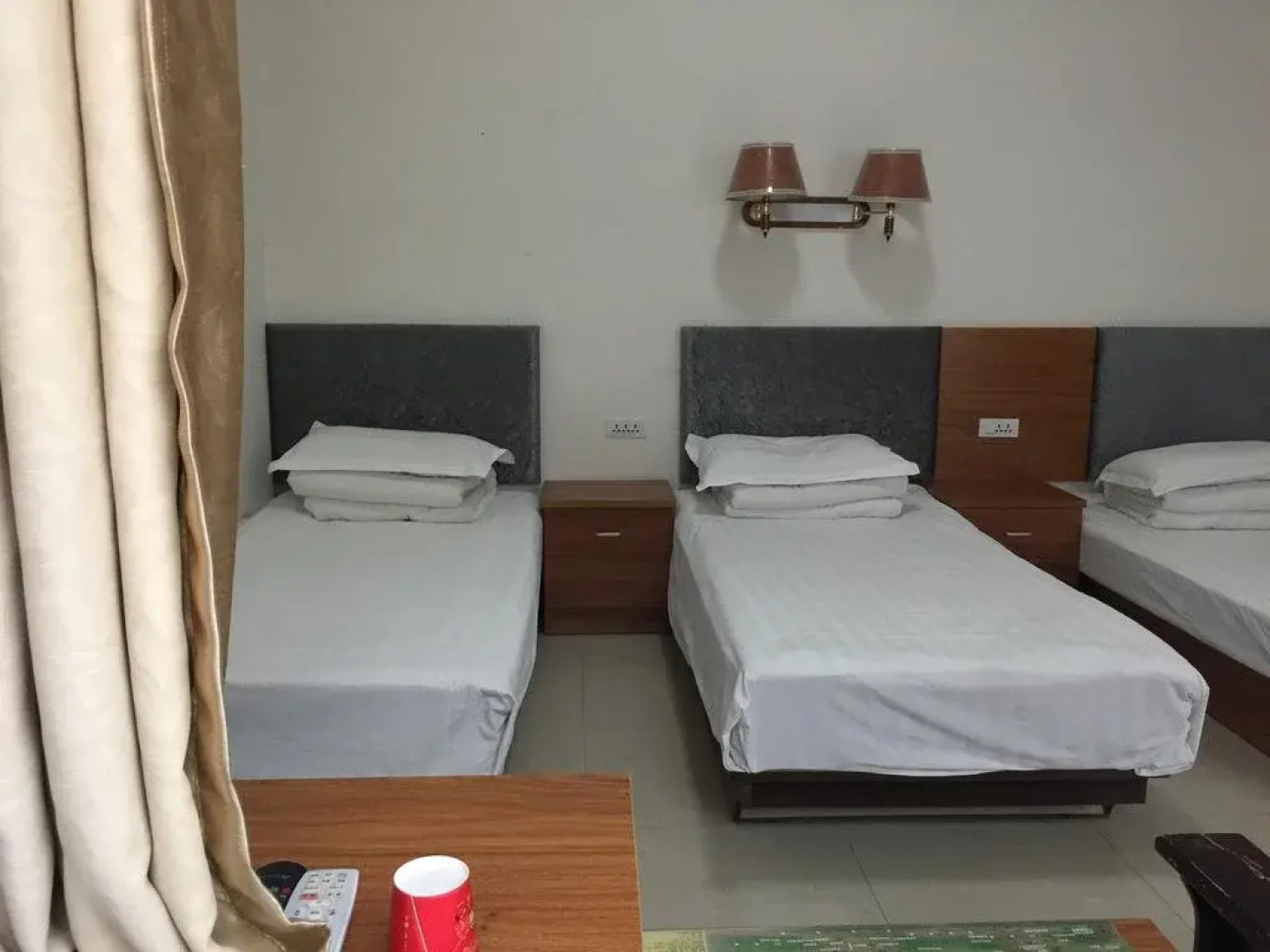 Huashan Xinghe Holiday Resort