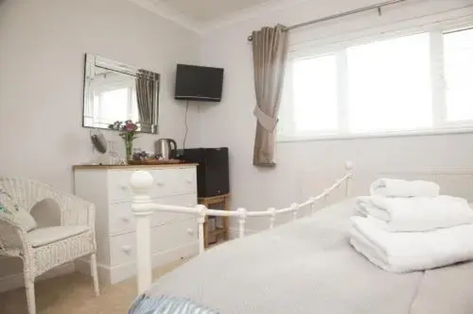 Revose Bed  Breakfast