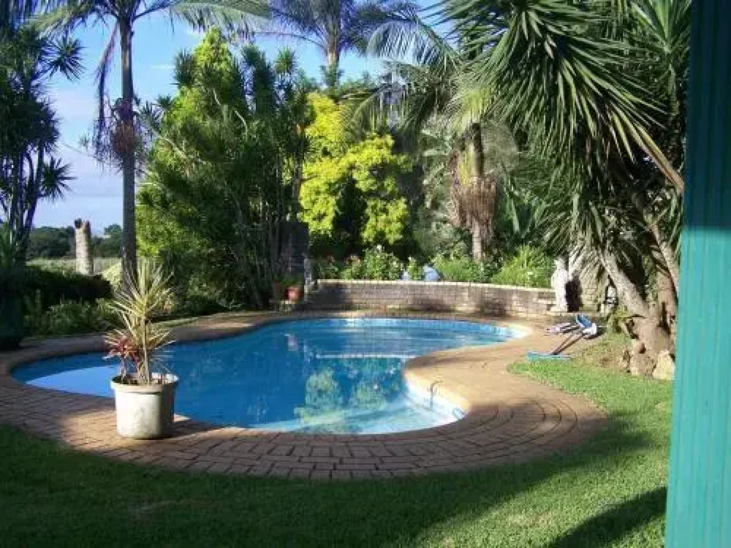 Garden Lodge