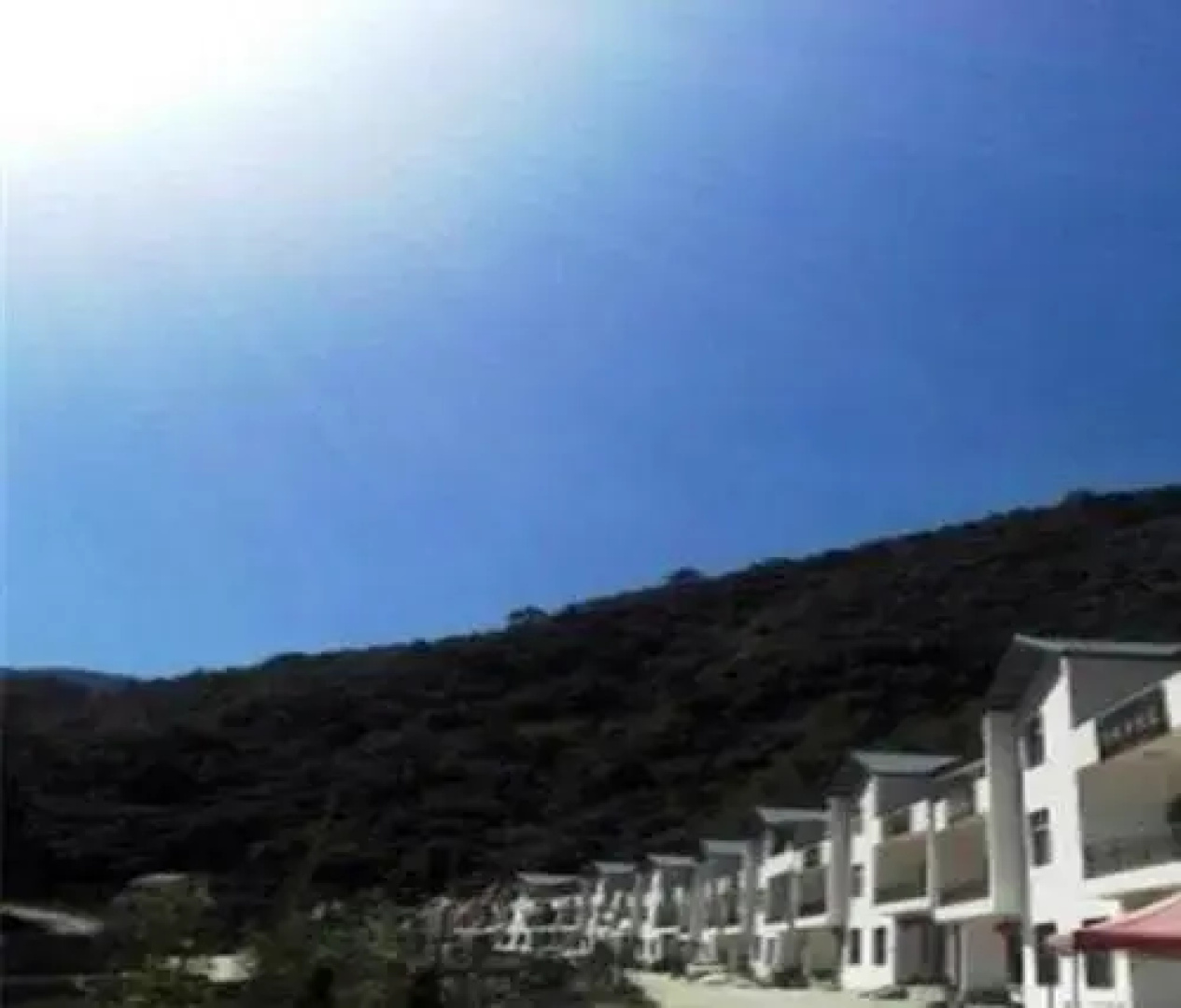 Jinsixia Fenghua Accomodation