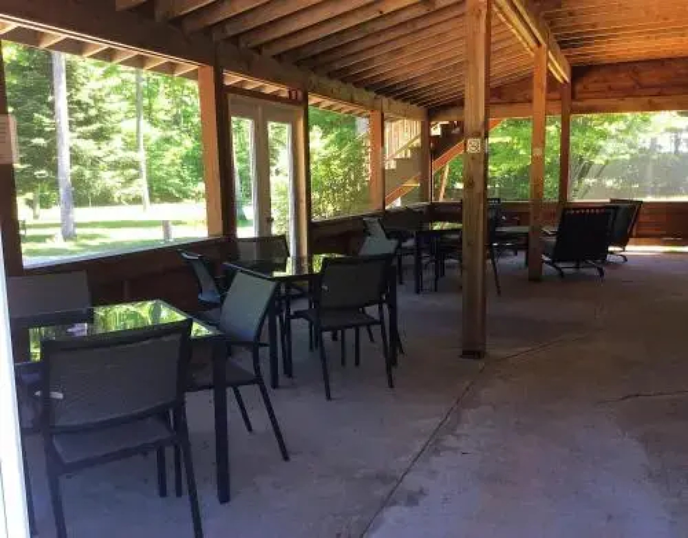 Madawaska Lodge-Camping Cabins