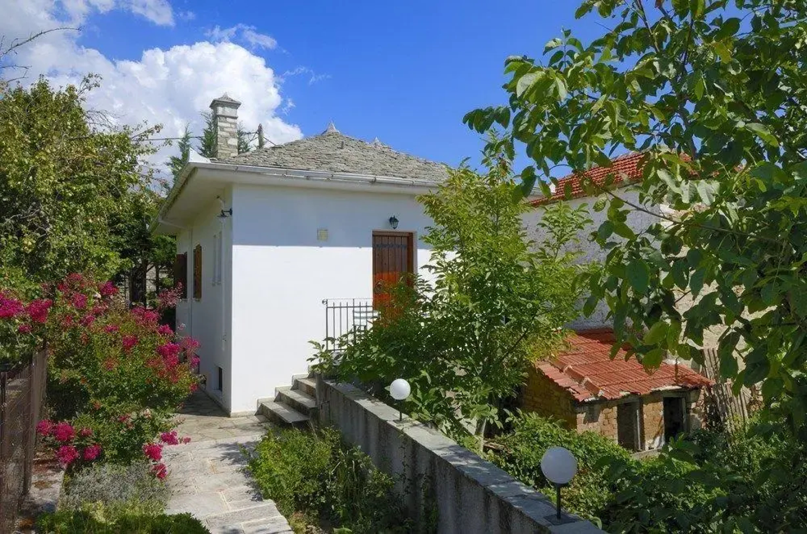 Villa Blue Pine