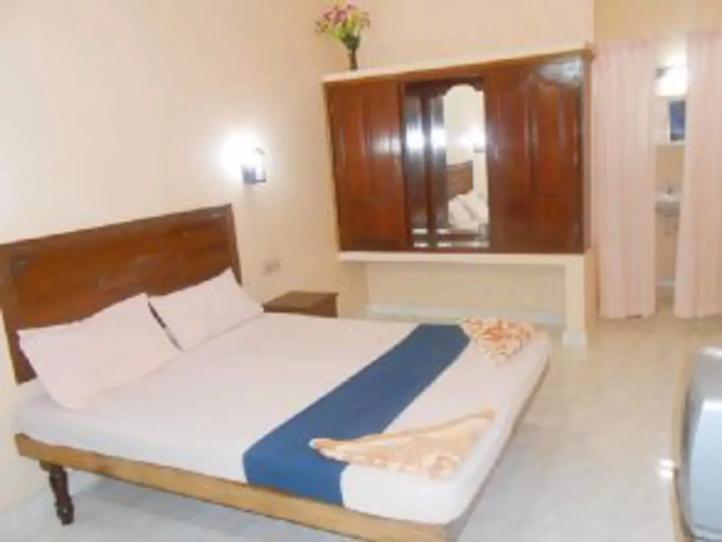 Marina Guest House