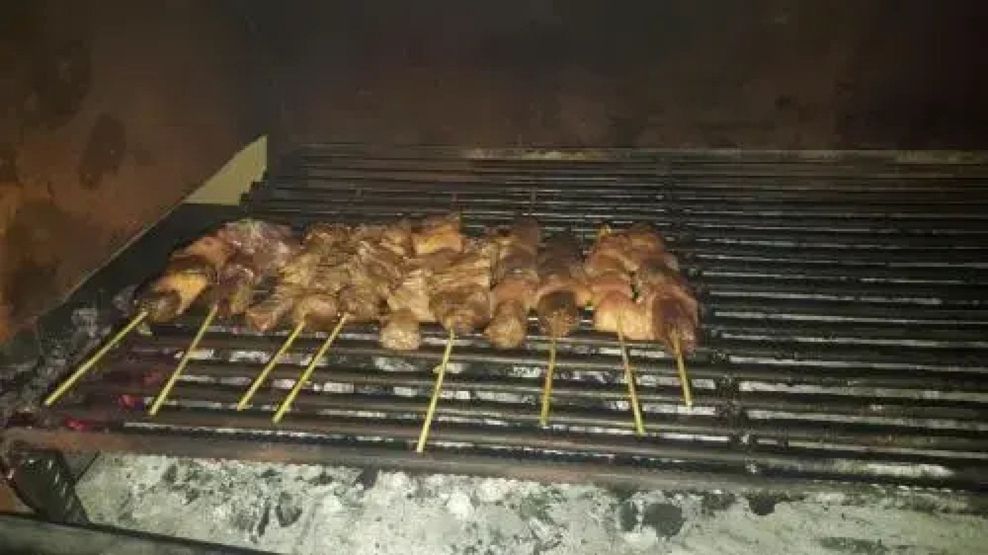 Backpackers Hostel & Cocktails