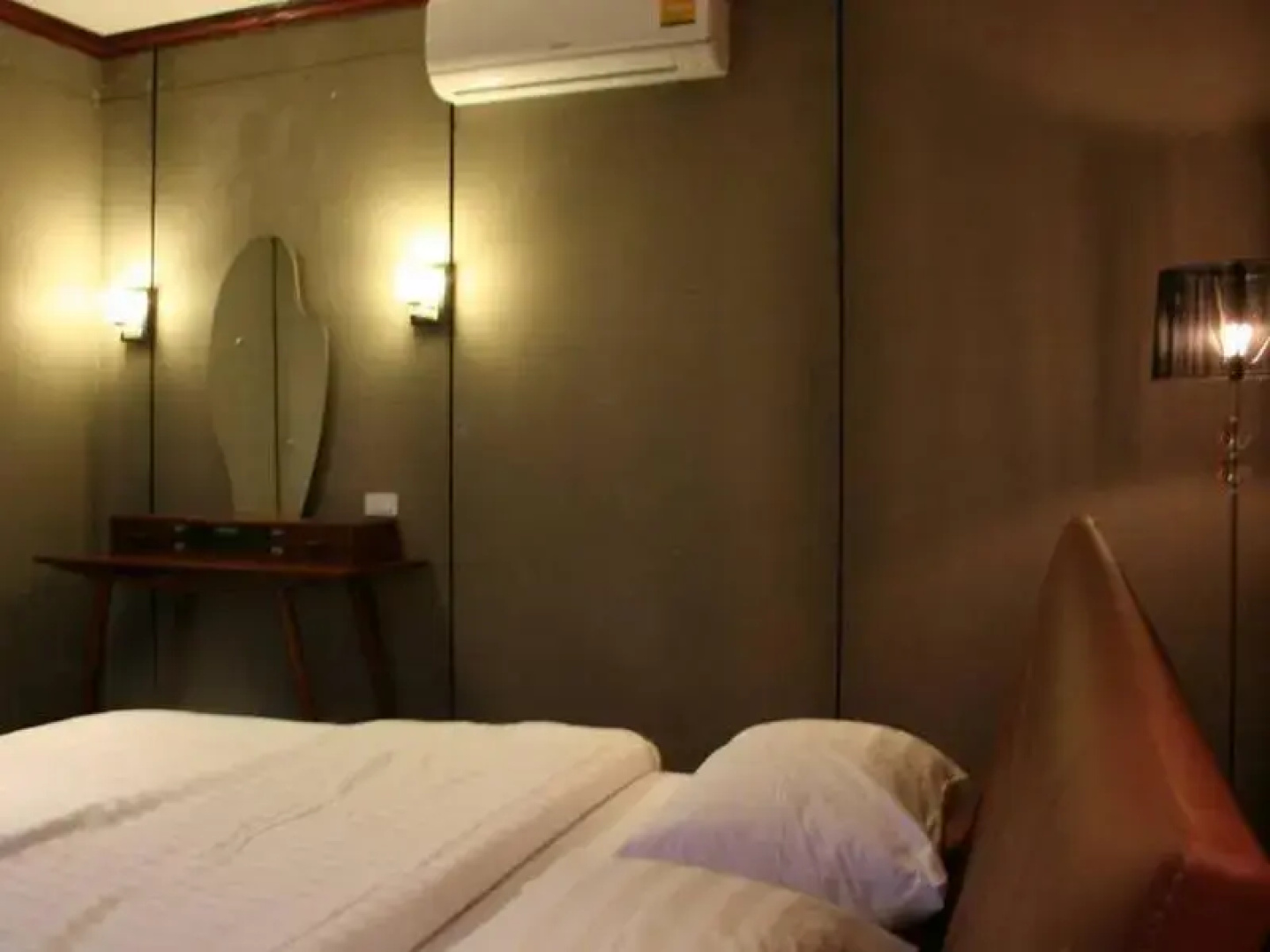 Hopn Hip Hotel