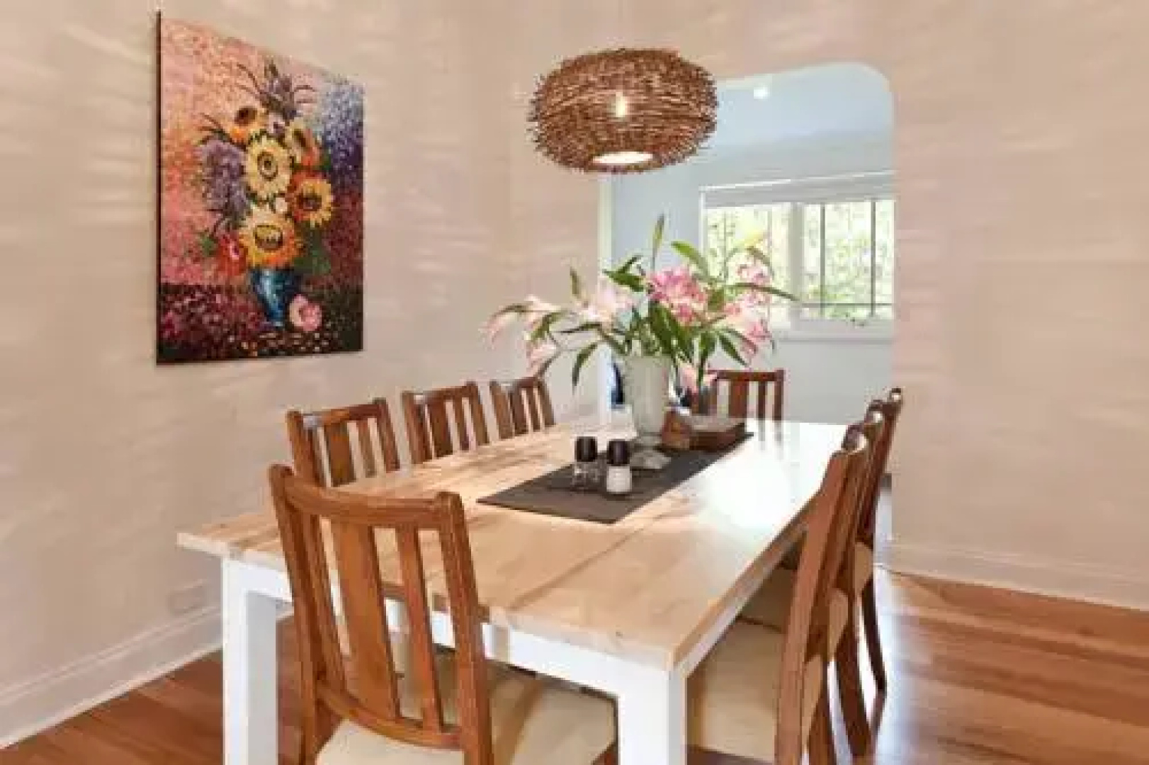 Luxury Retreat Just Above The Beach - The BeachNest