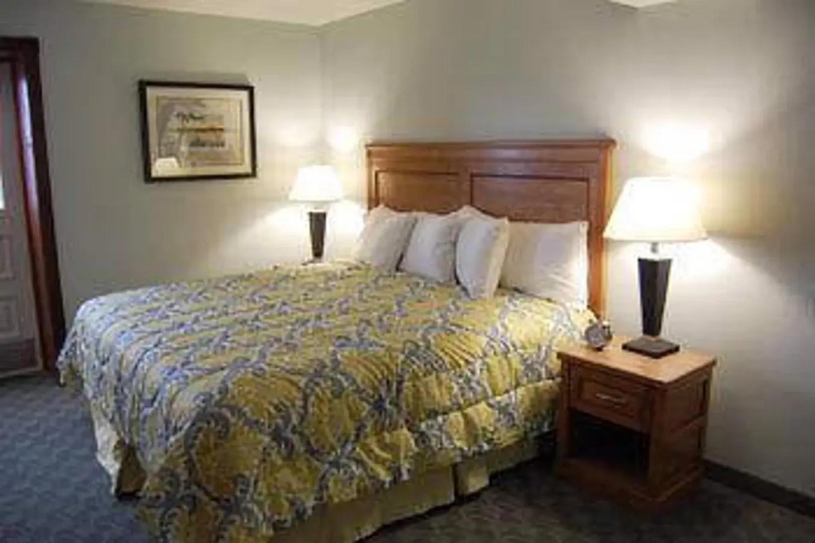 Marina Inn & Suites