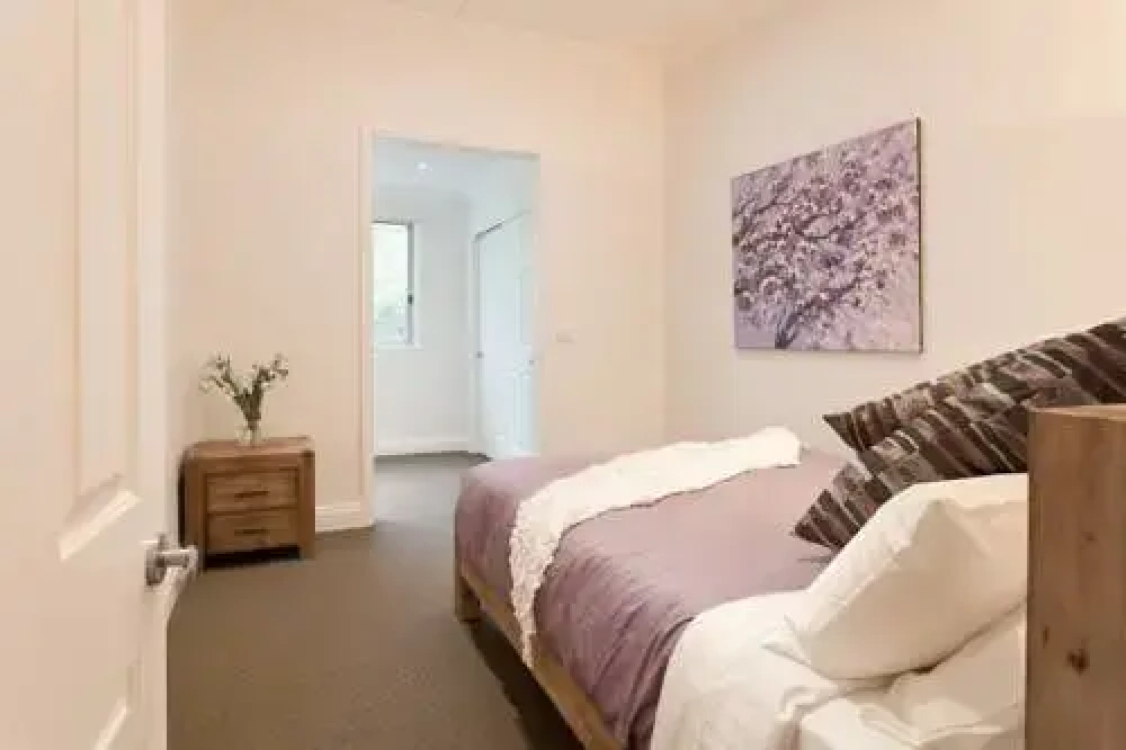 Luxury Retreat Just Above The Beach - The BeachNest