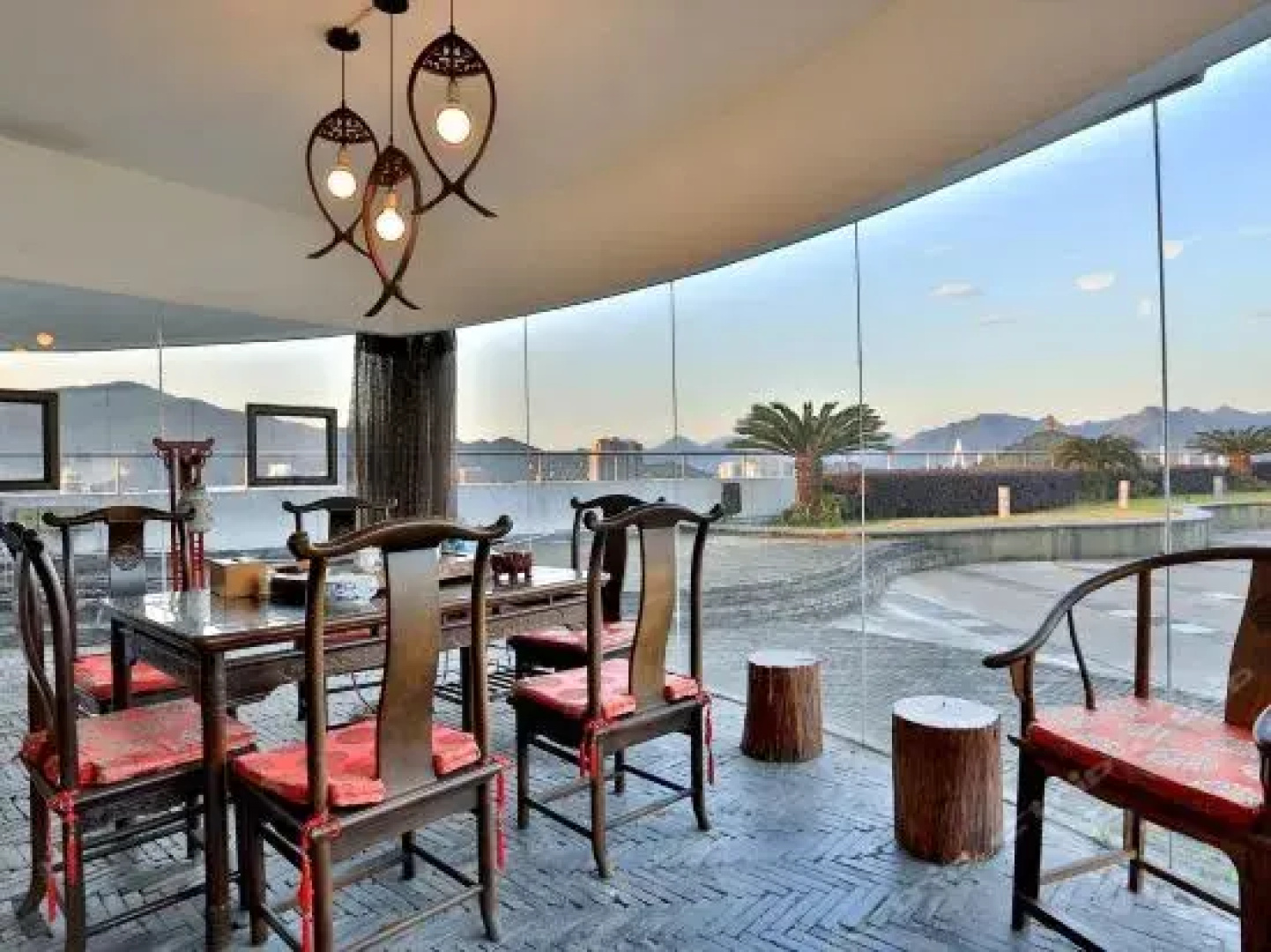 Meng Jiang Hotel